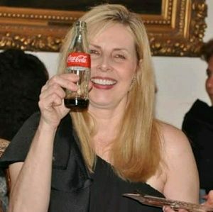 Meet your Posher, Robin